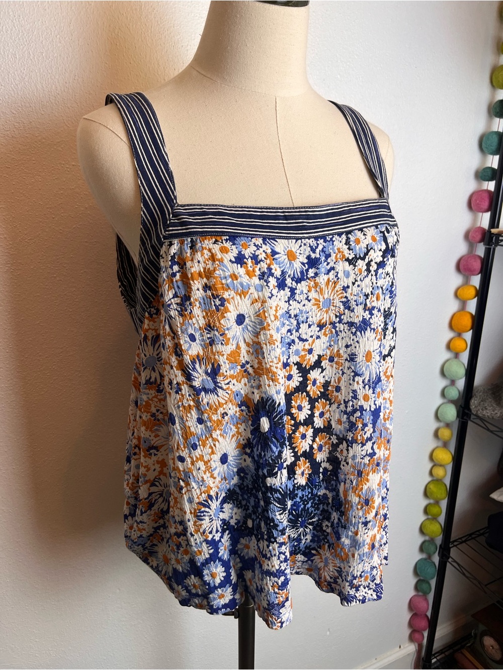 Maeve Anthropologie Navy, White & Orange Floral Square-Neck Camisole - Picture 2 of 6